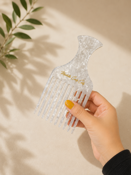 Cloud hair pick